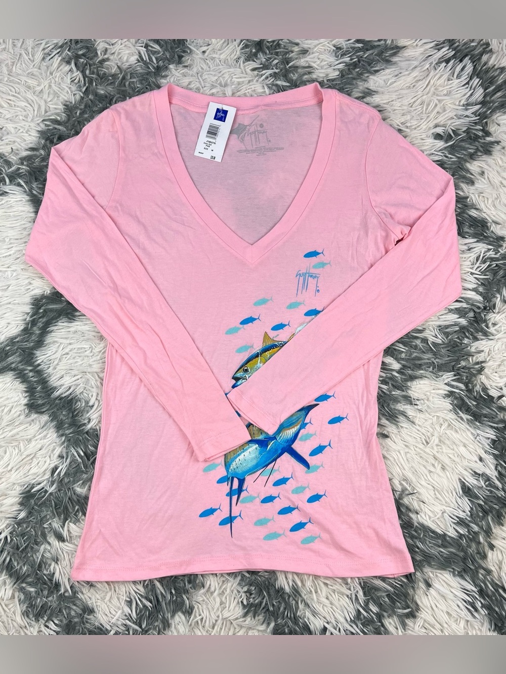 NWT Guy Harvey Women’s Pink Long Sleeve Graphic V-neck T-shirt Size Medium